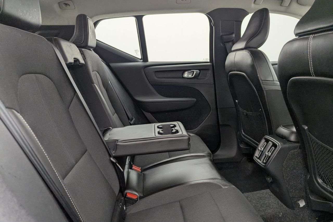 2018 VOLVO XC40 2018 VOLVO XC40