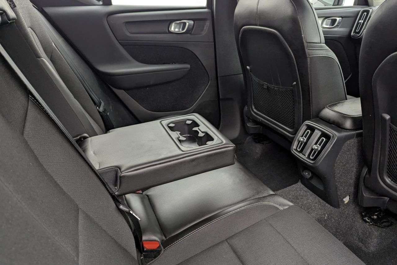 2018 VOLVO XC40 2018 VOLVO XC40