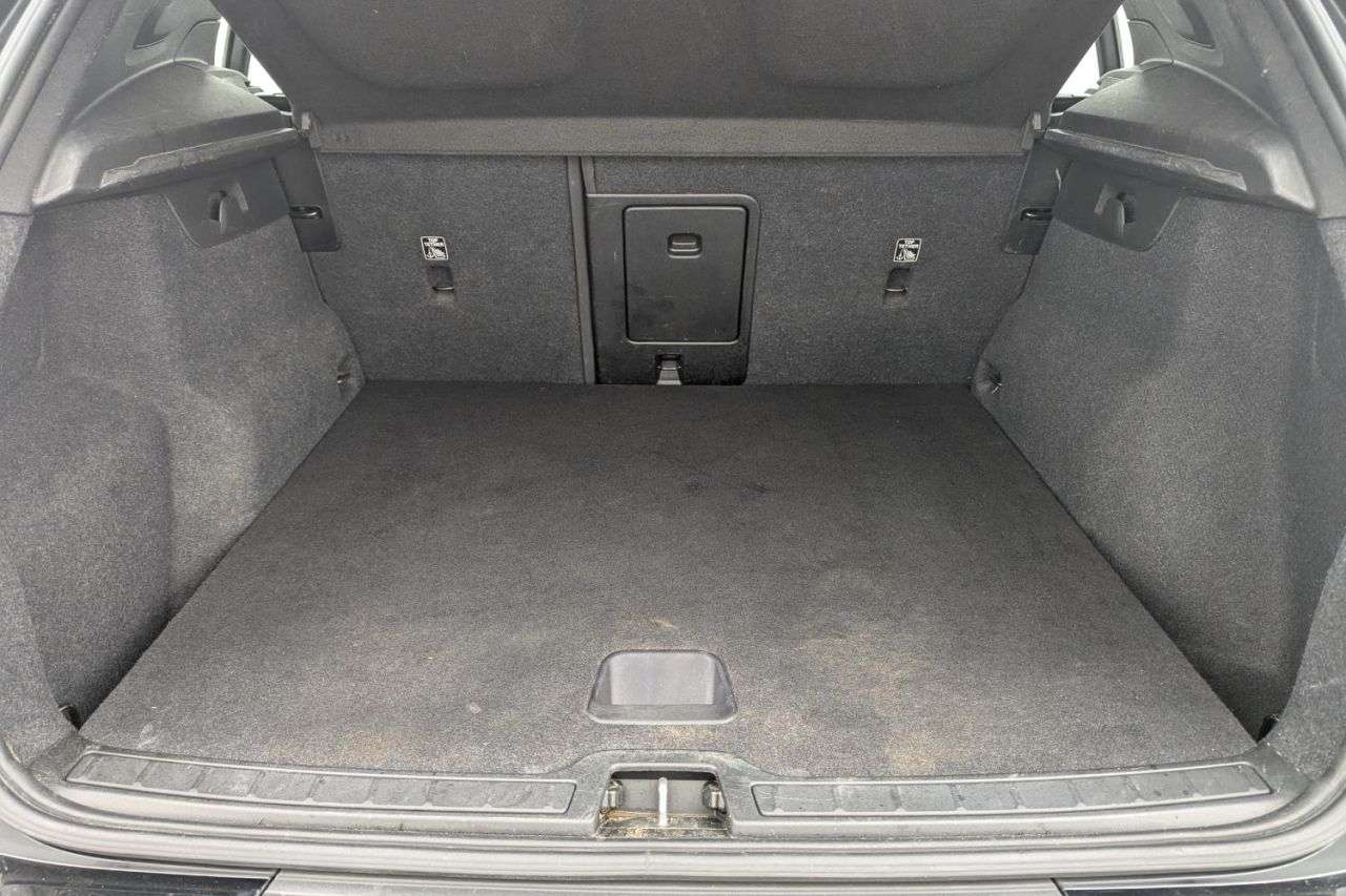 2018 VOLVO XC40 2018 VOLVO XC40