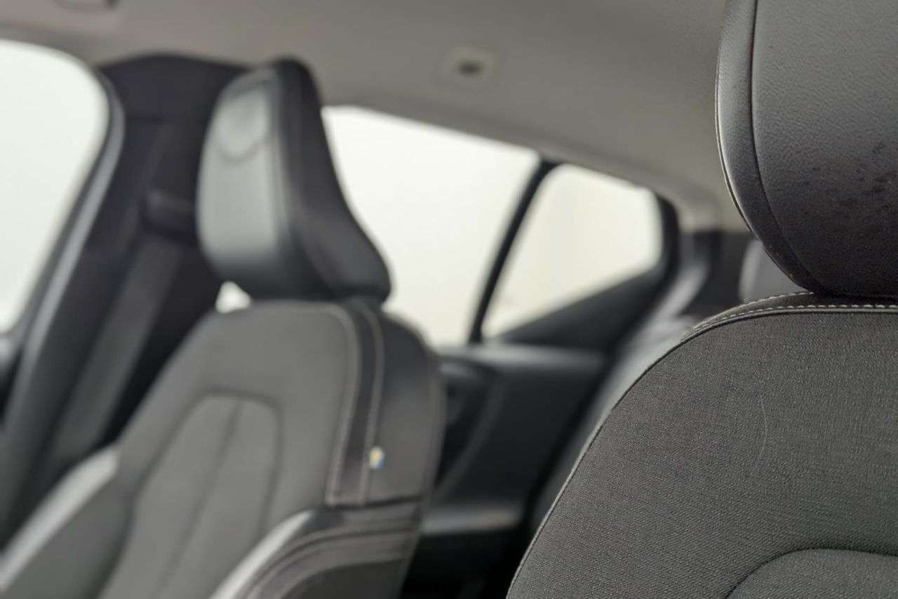 2018 VOLVO XC40 2018 VOLVO XC40