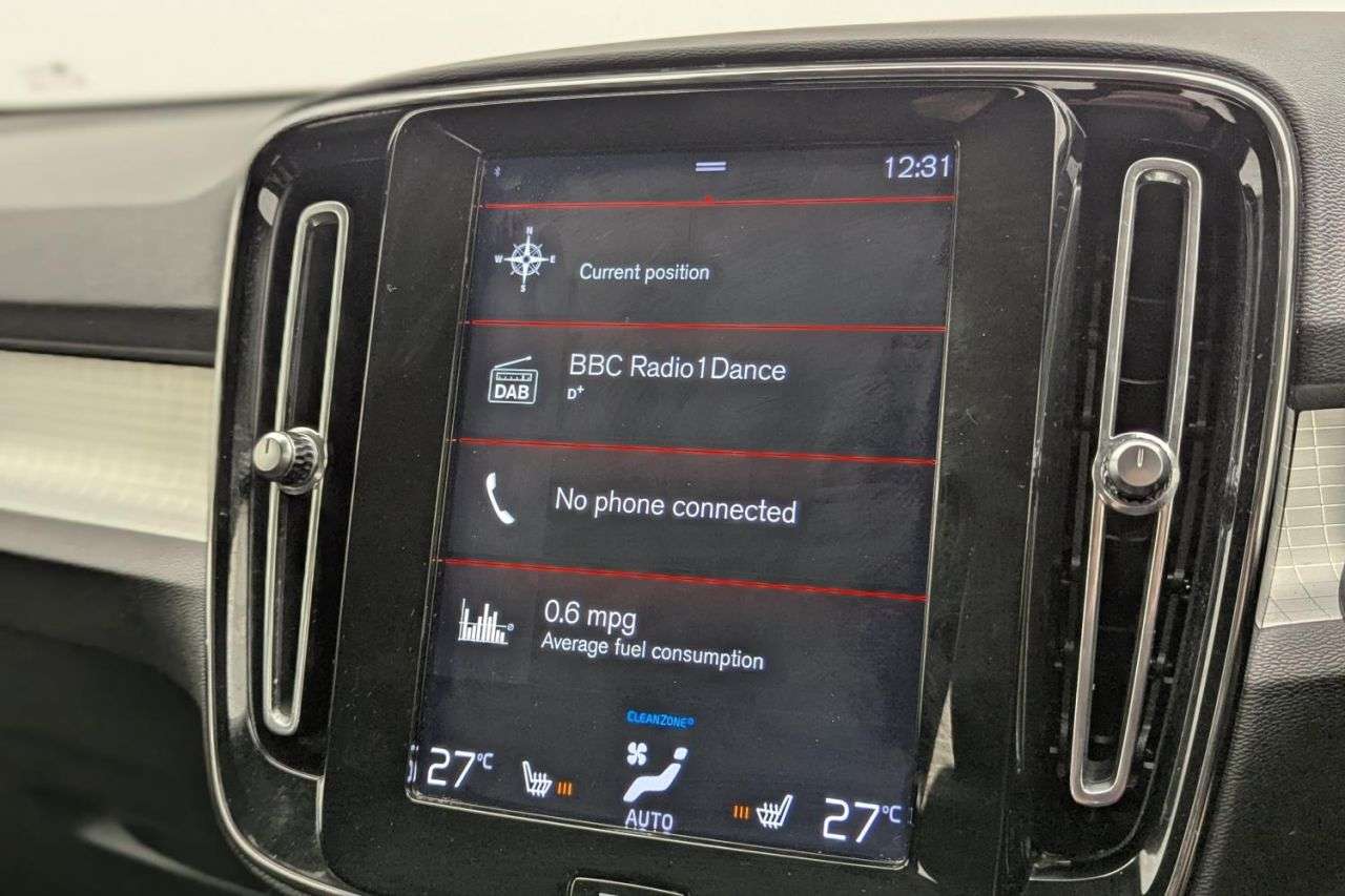 2018 VOLVO XC40 2018 VOLVO XC40