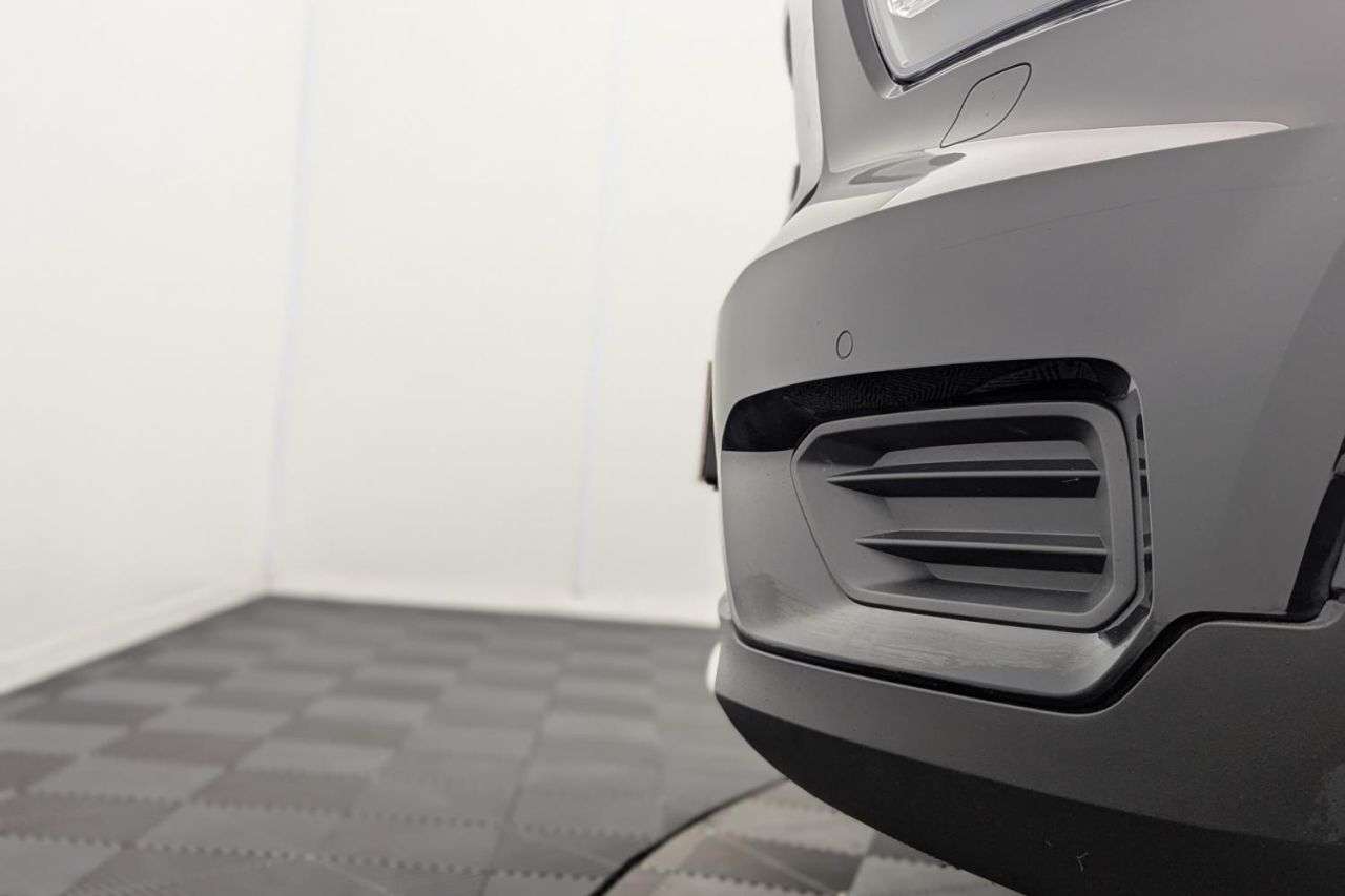 2018 VOLVO XC40 2018 VOLVO XC40