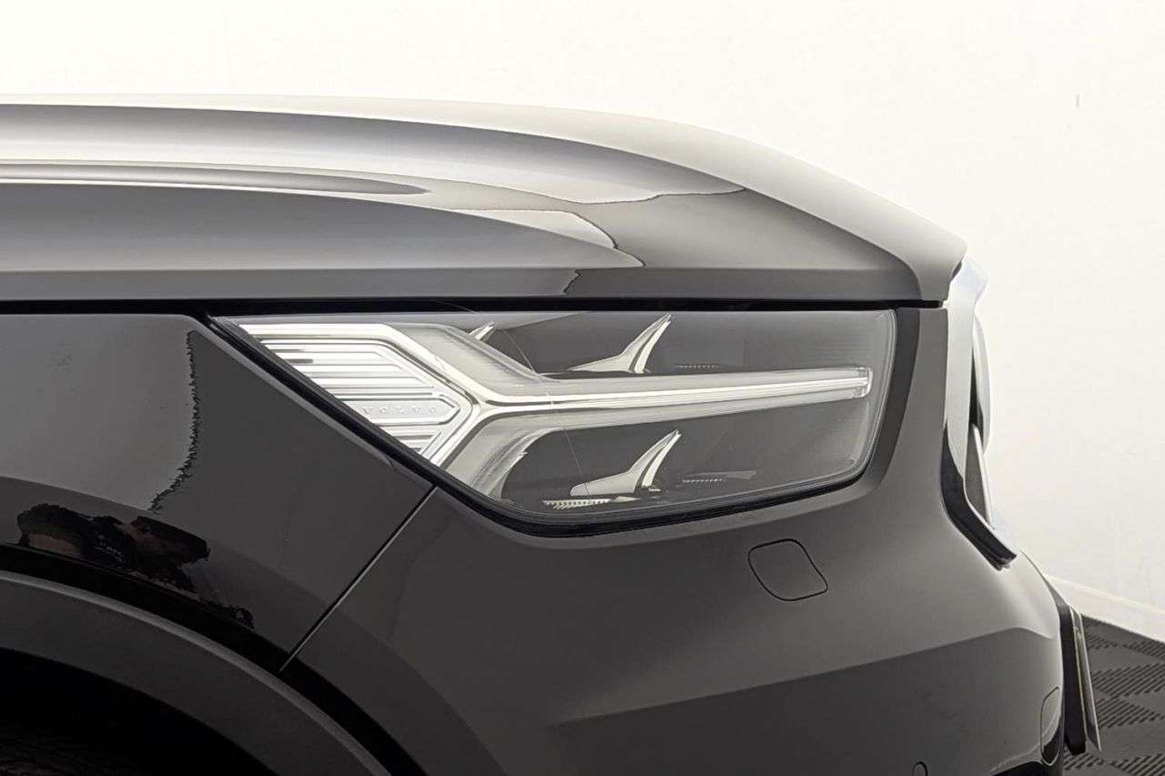 2018 VOLVO XC40 2018 VOLVO XC40