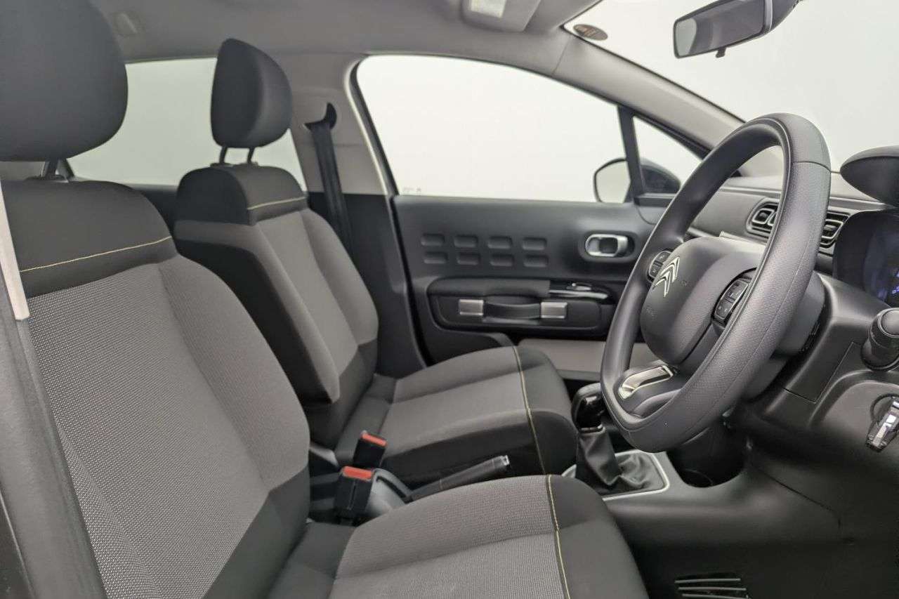 A 2023 CITROEN C3 1.2 PureTech C-Series Edition Hatchback 5dr Petrol Manual Euro 6 (s/s) (83 A 2023 CITROEN C3 1.2 PureTech C-Series Edition Hatchback 5dr Petrol Manual Euro 6 (s/s) (83