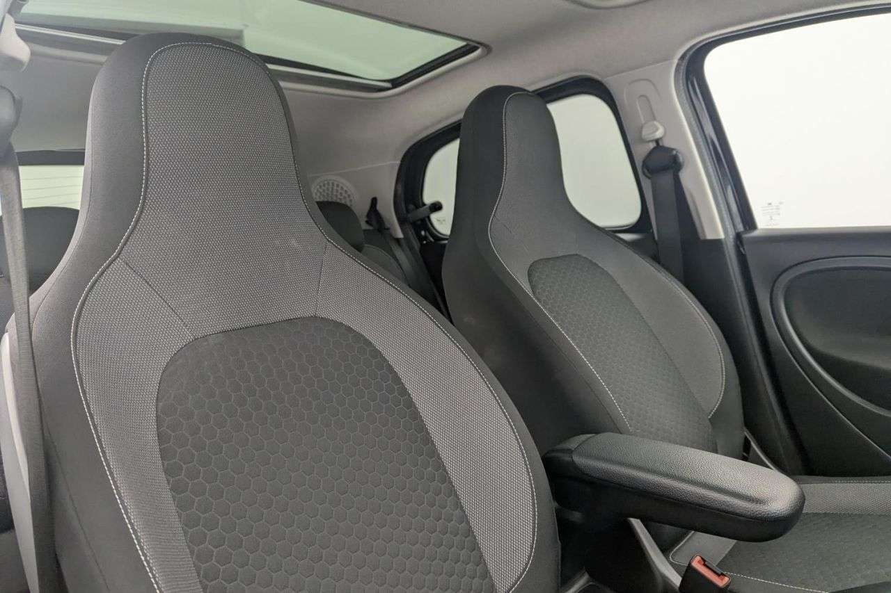 2021 SMART FORFOUR 2021 SMART FORFOUR