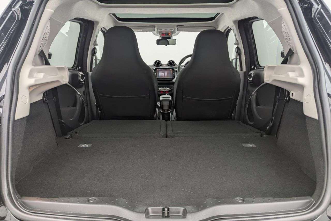 2021 SMART FORFOUR 2021 SMART FORFOUR