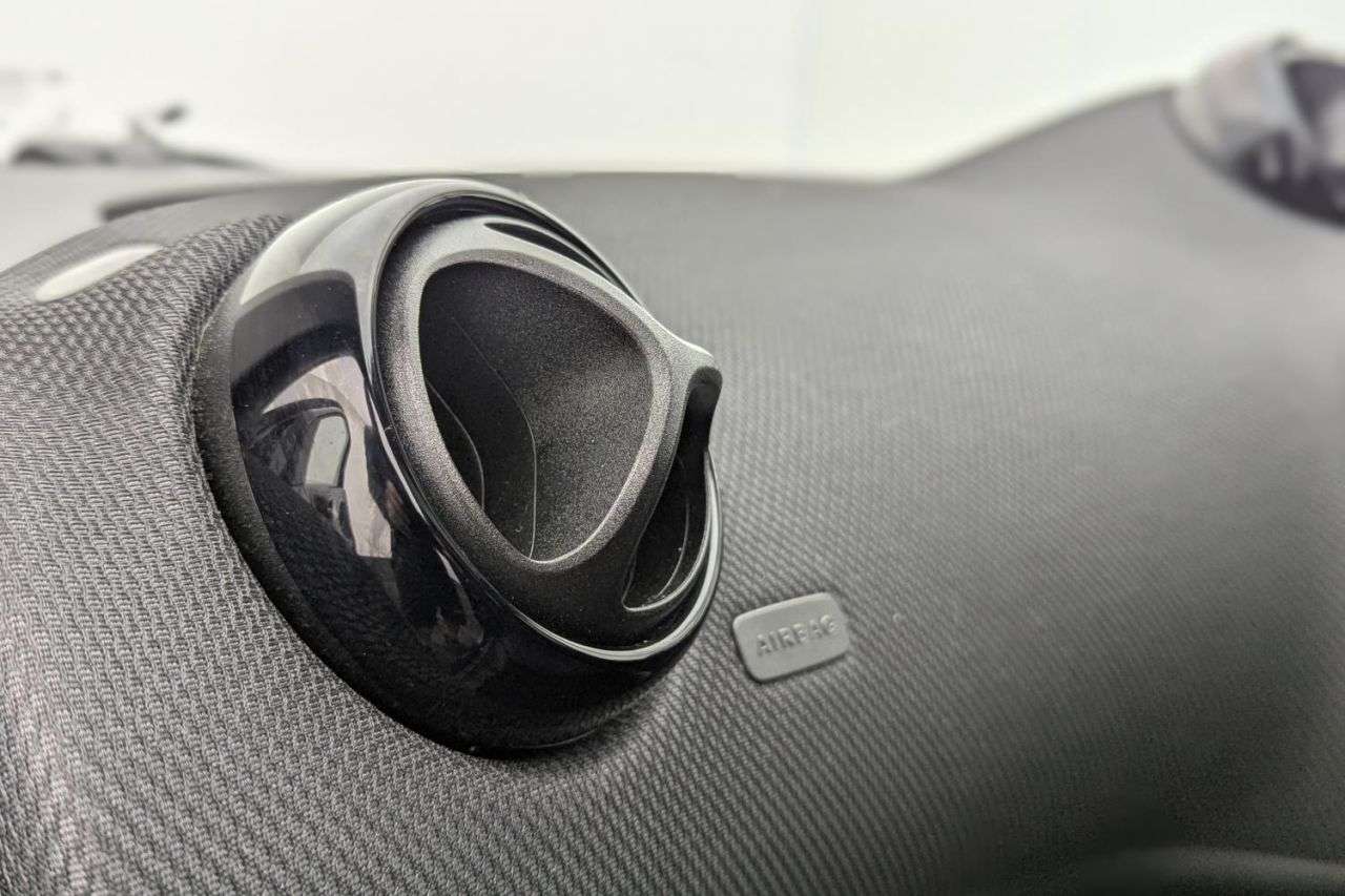 2021 SMART FORFOUR 2021 SMART FORFOUR