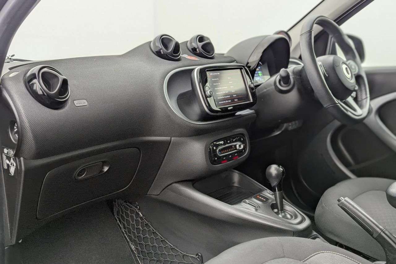 2021 SMART FORFOUR 2021 SMART FORFOUR