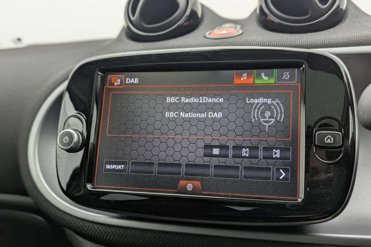 2021 SMART FORFOUR 2021 SMART FORFOUR