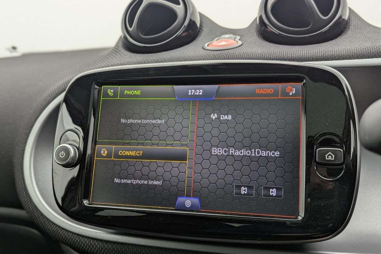 2021 SMART FORFOUR 2021 SMART FORFOUR