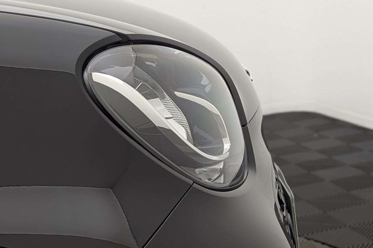 2021 SMART FORFOUR 2021 SMART FORFOUR