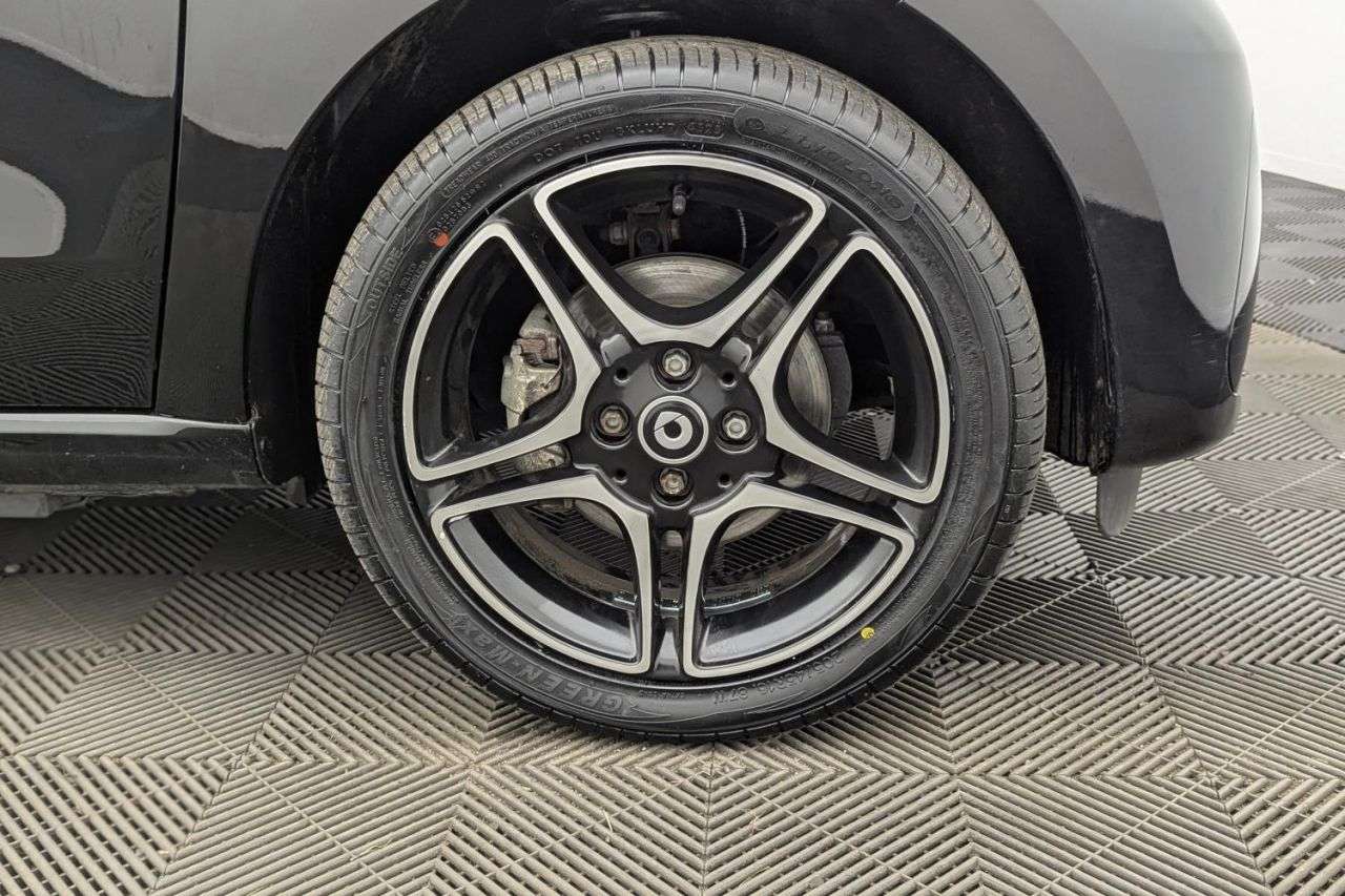 2021 SMART FORFOUR 2021 SMART FORFOUR