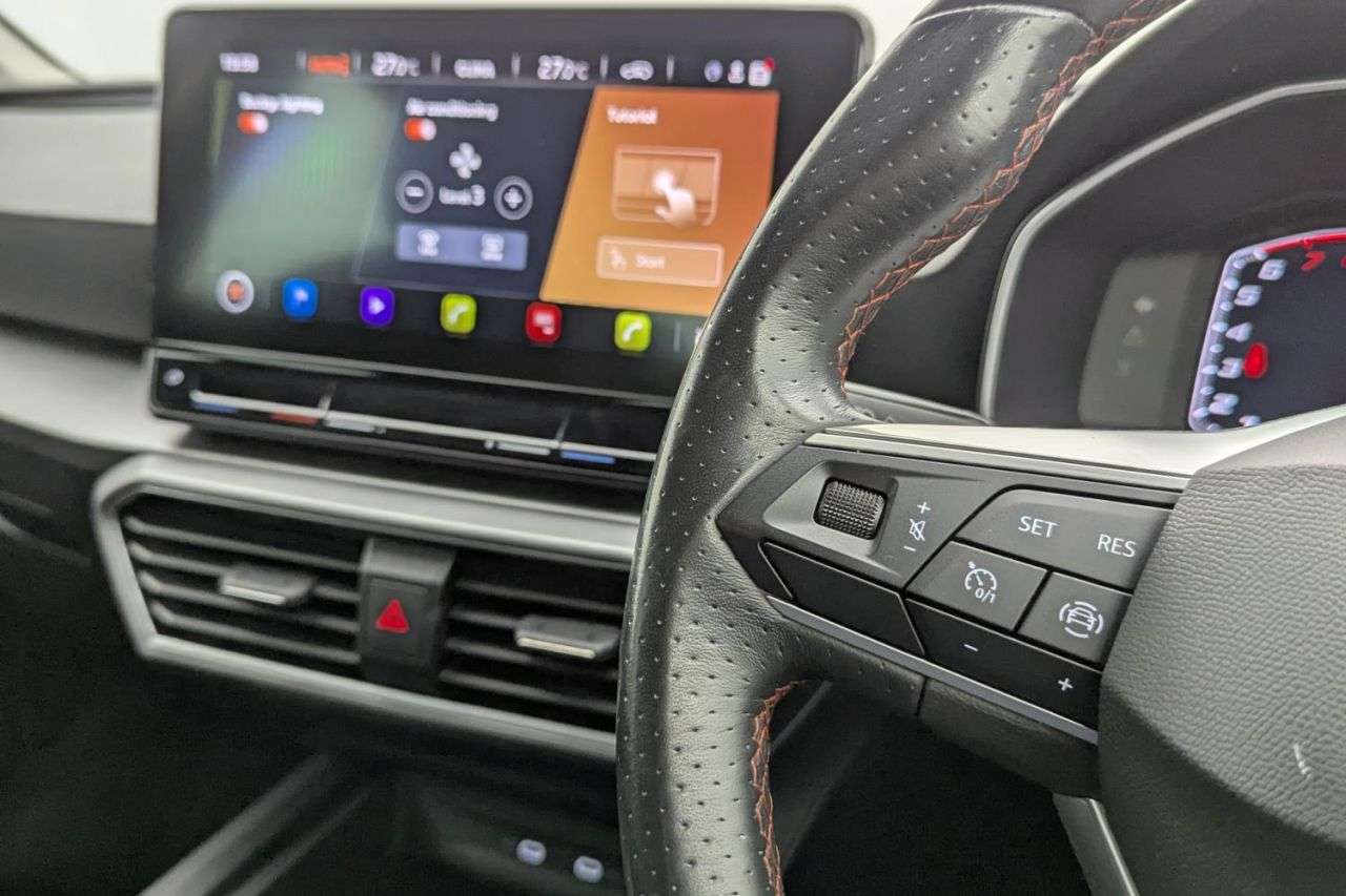 2023 SEAT LEON 2023 SEAT LEON