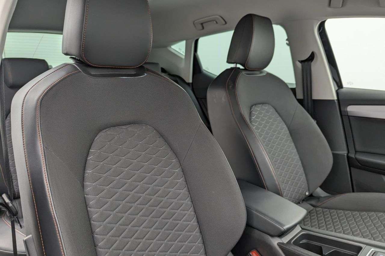 2023 SEAT LEON 2023 SEAT LEON