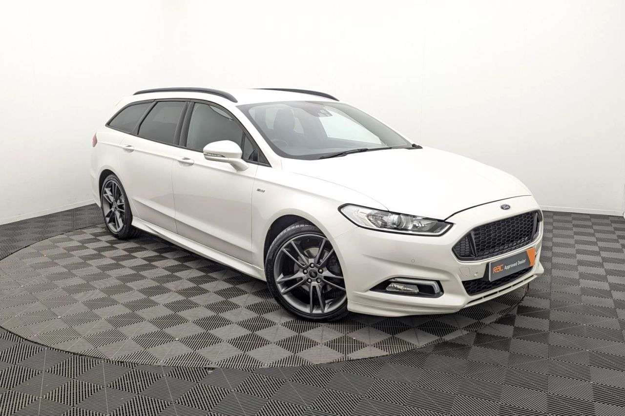 A 2018 FORD MONDEO 2.0 TDCi ST-Line Edition Estate 5dr Diesel Powershift Euro 6 (s/s) (180 ps) A 2018 FORD MONDEO 2.0 TDCi ST-Line Edition Estate 5dr Diesel Powershift Euro 6 (s/s) (180 ps)