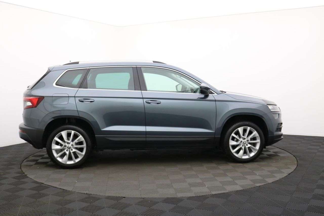 A 2019 SKODA KAROQ 1.5 TSI ACT SE L SUV 5dr Petrol DSG Euro 6 (s/s) (150 ps) Award Winning 5 S A 2019 SKODA KAROQ 1.5 TSI ACT SE L SUV 5dr Petrol DSG Euro 6 (s/s) (150 ps) Award Winning 5 S