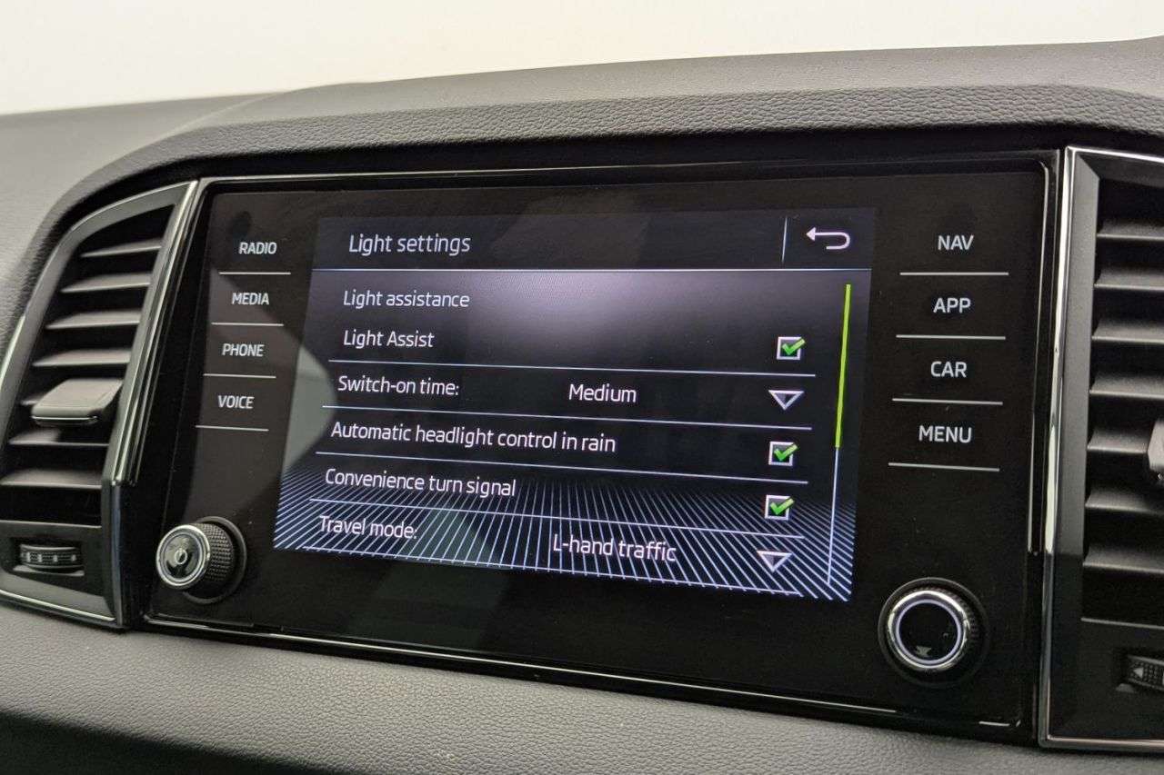 2019 SKODA KAROQ 2019 SKODA KAROQ