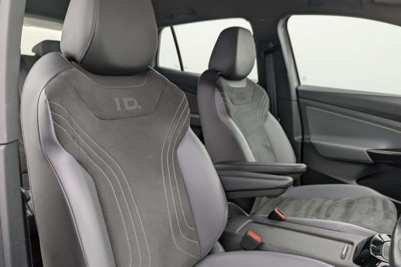 2023 VOLKSWAGEN ID.4 2023 VOLKSWAGEN ID.4