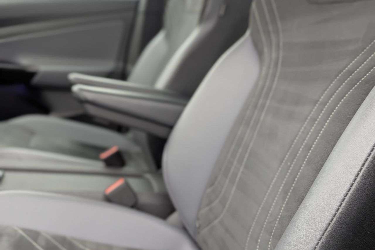 2023 VOLKSWAGEN ID.4 2023 VOLKSWAGEN ID.4