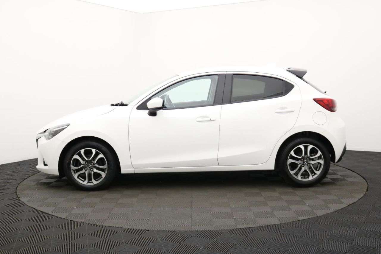 2018 MAZDA MAZDA2 2018 MAZDA MAZDA2