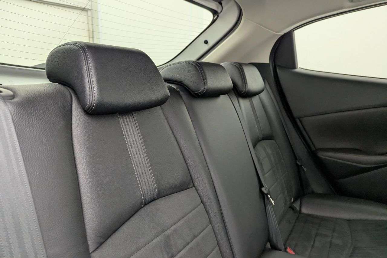 2018 MAZDA MAZDA2 2018 MAZDA MAZDA2