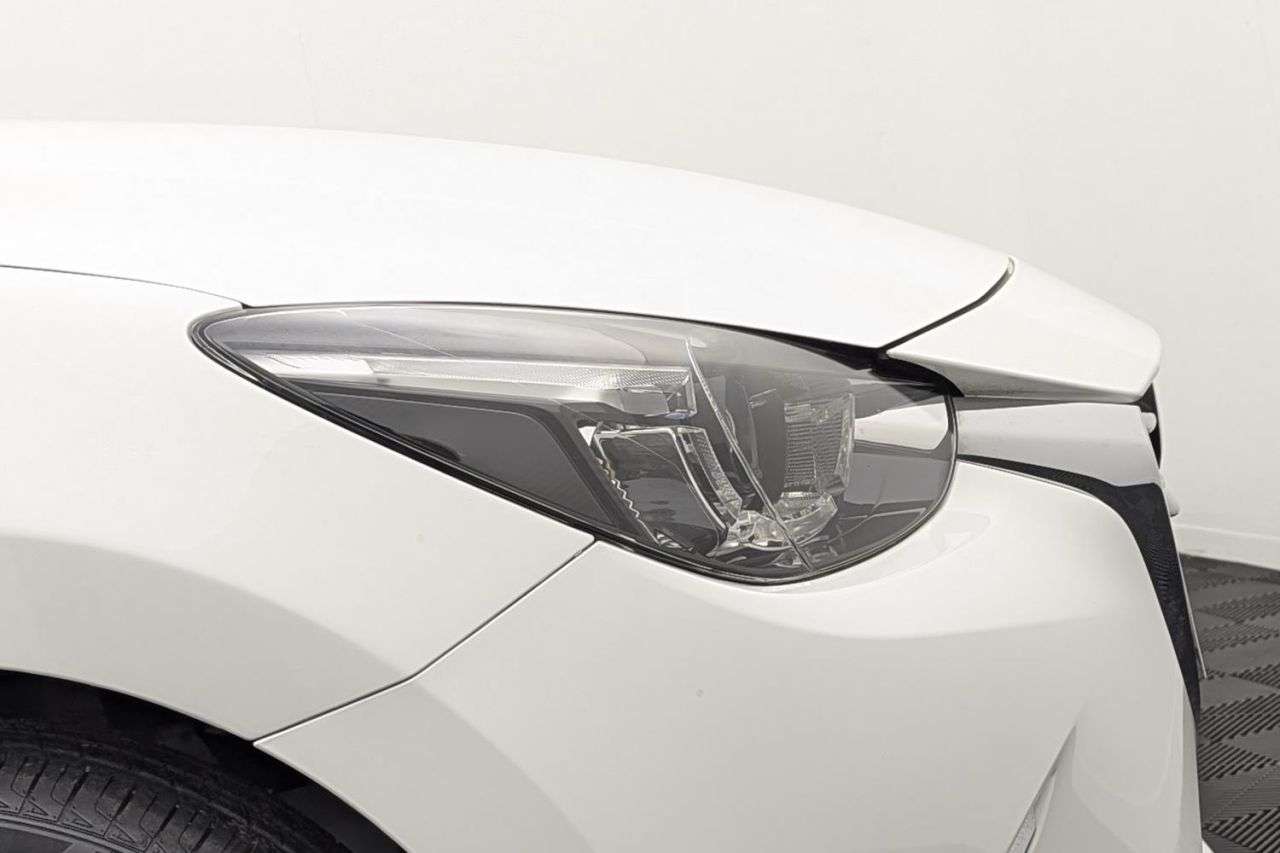 2018 MAZDA MAZDA2 2018 MAZDA MAZDA2