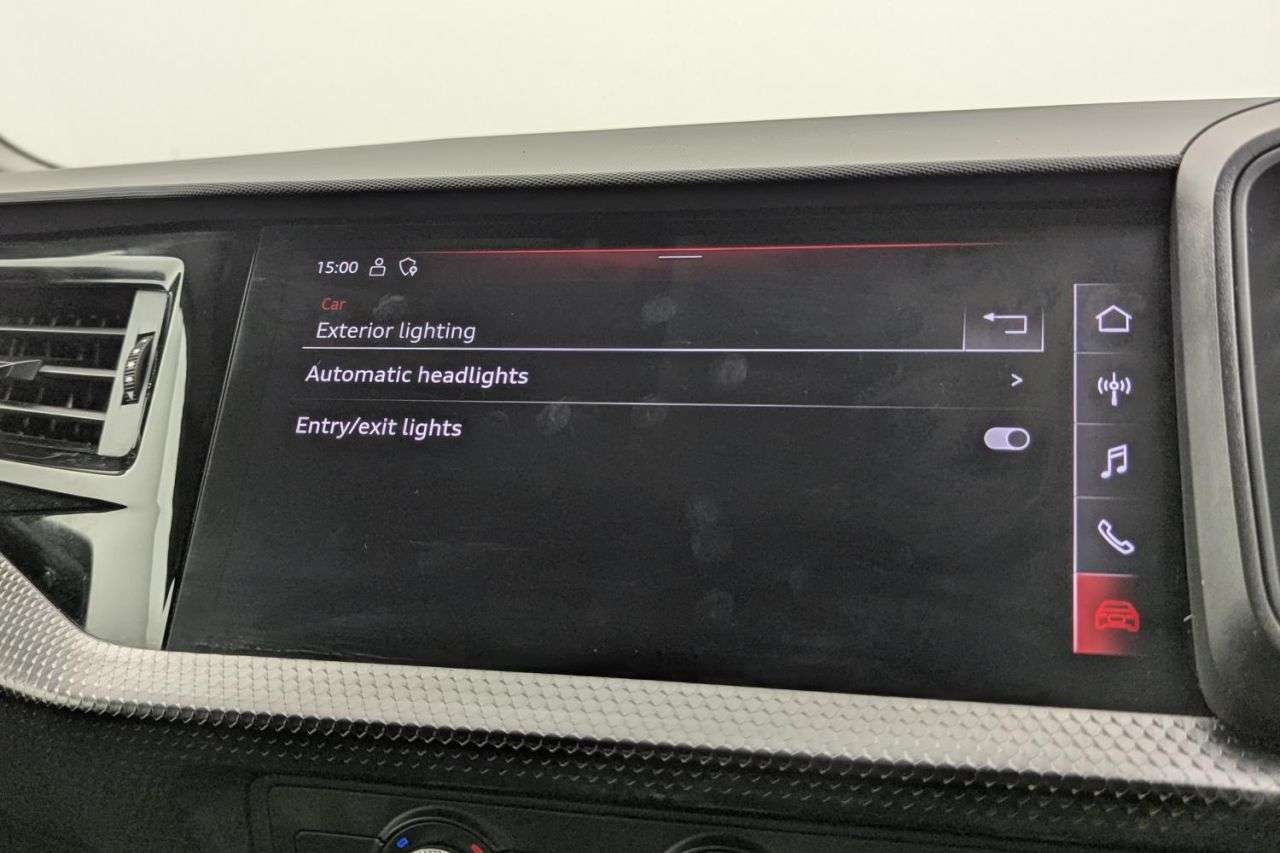 2023 AUDI A1 2023 AUDI A1