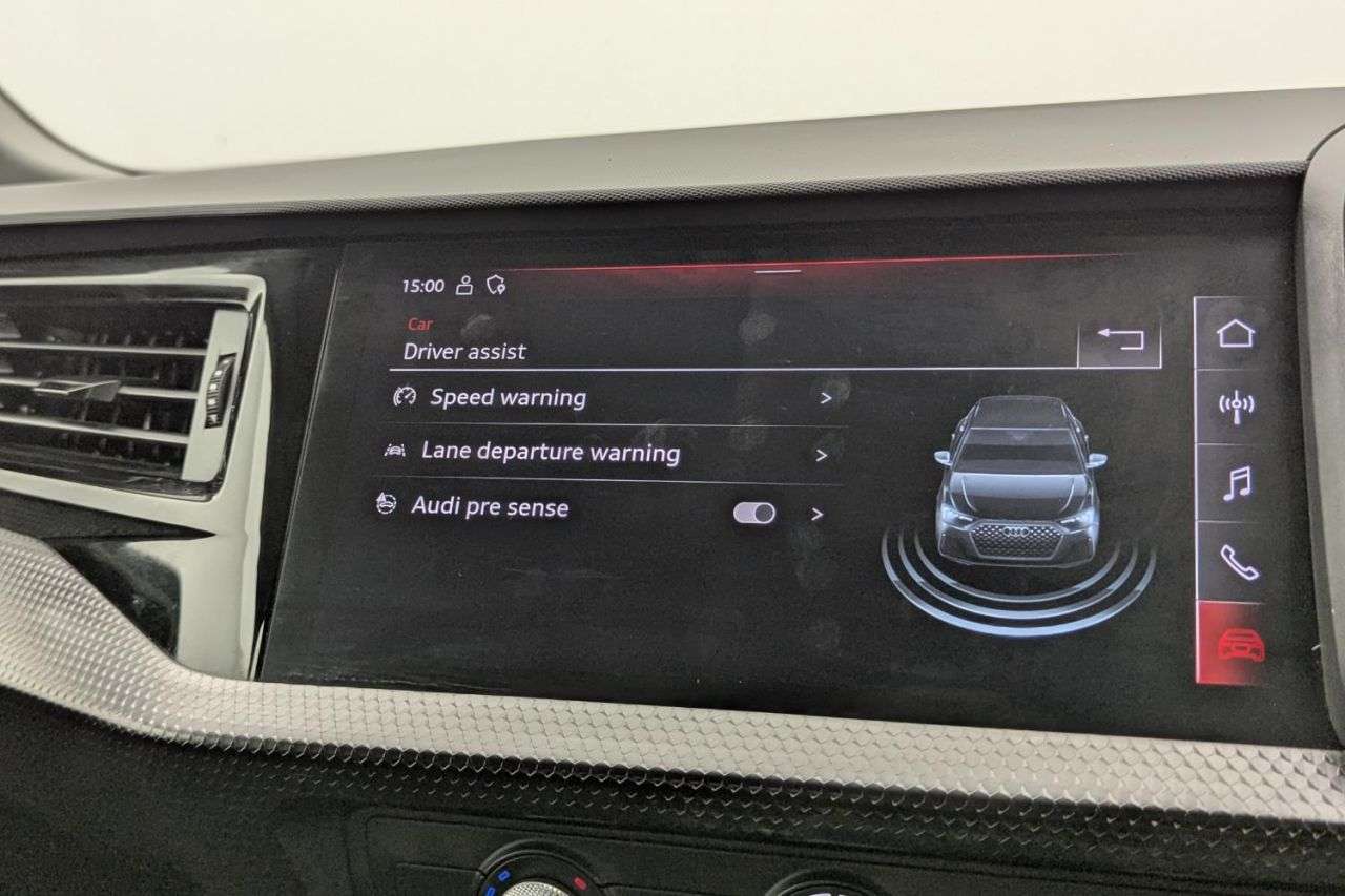 2023 AUDI A1 2023 AUDI A1