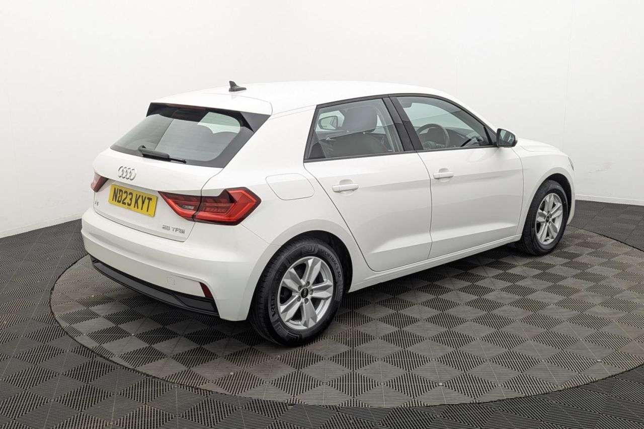 2023 AUDI A1 2023 AUDI A1