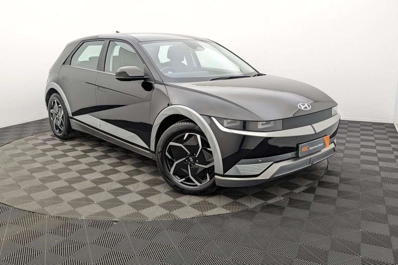 A 2022 HYUNDAI IONIQ 5 73kWh Premium Hatchback 5dr Electric Auto (217 ps) Award Winning 5 Star Dea A 2022 HYUNDAI IONIQ 5 73kWh Premium Hatchback 5dr Electric Auto (217 ps) Award Winning 5 Star Dea