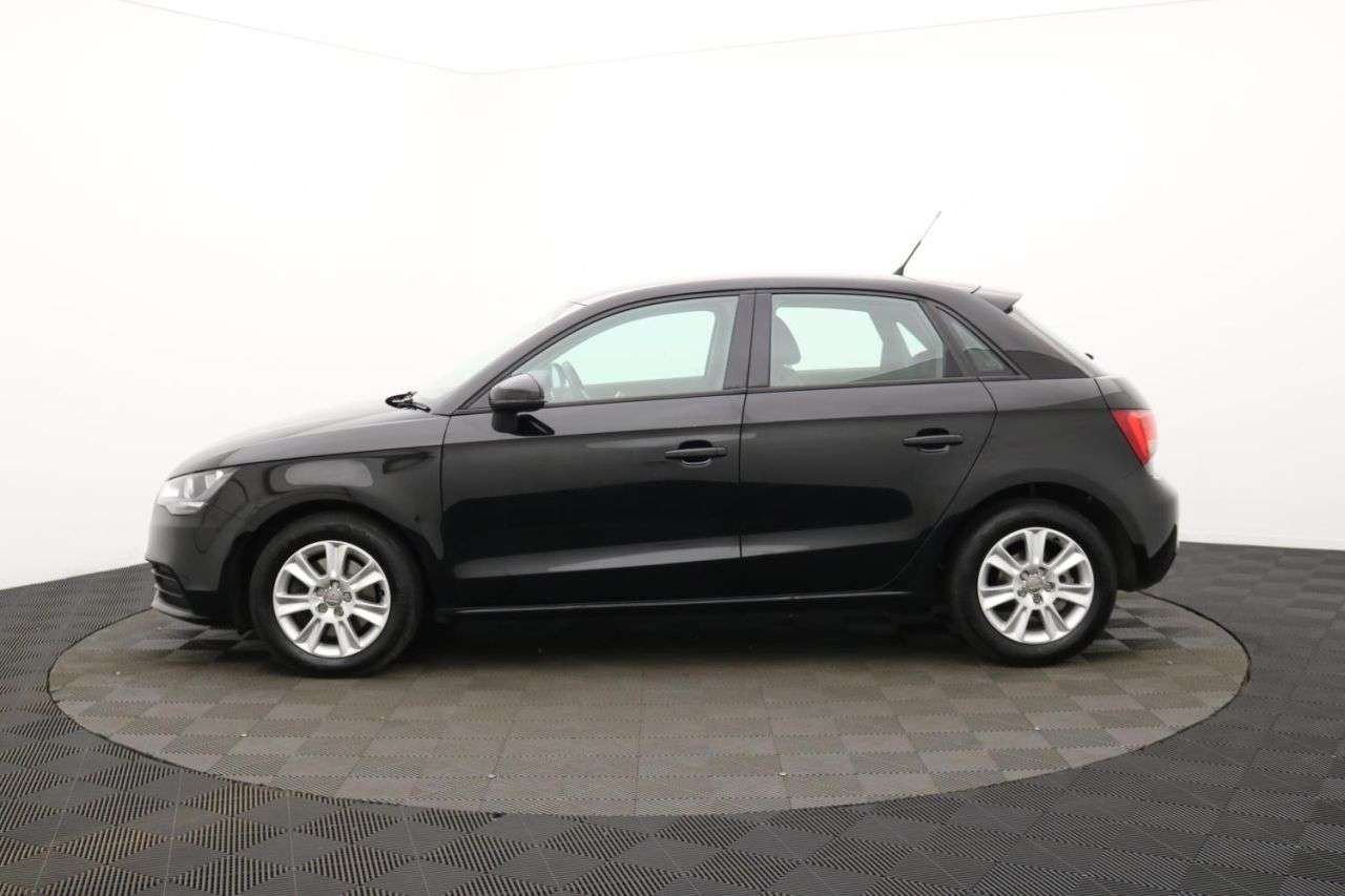 2012 AUDI A1 2012 AUDI A1
