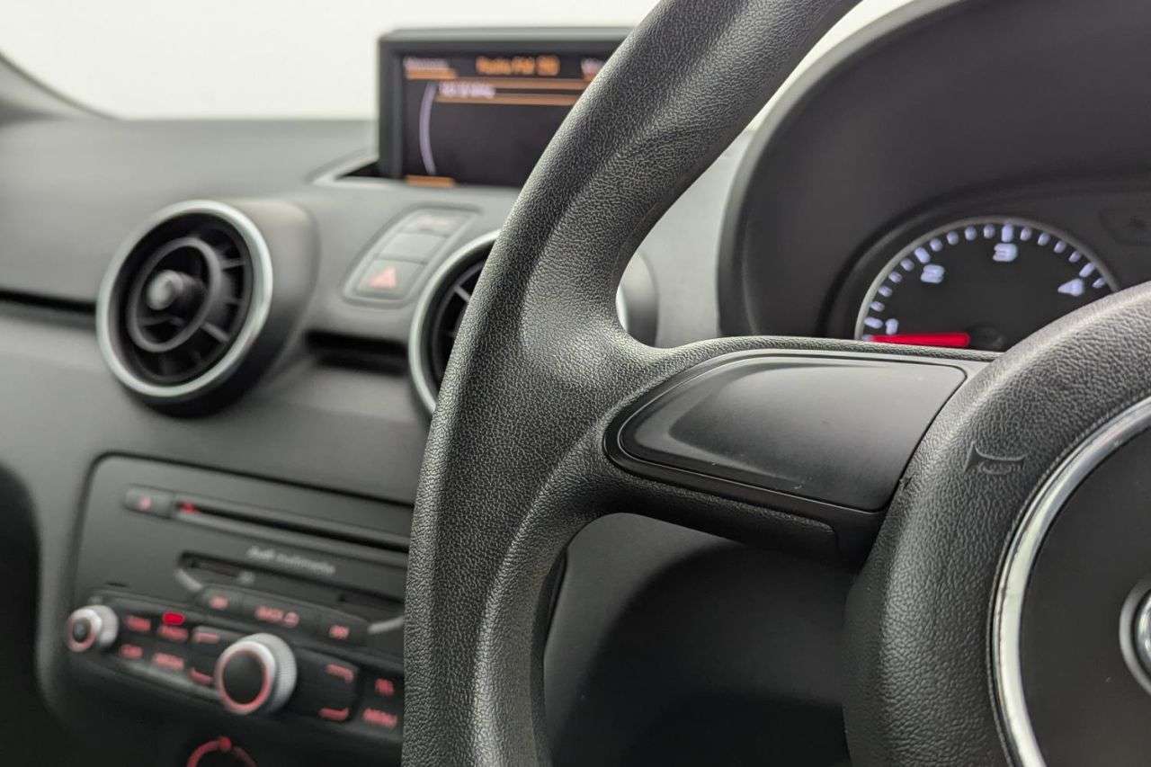 2012 AUDI A1 2012 AUDI A1