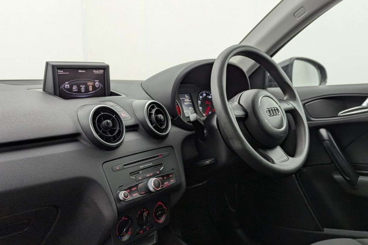 2012 AUDI A1 2012 AUDI A1