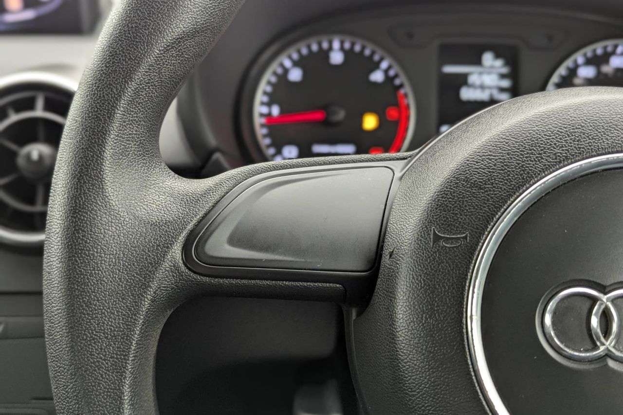 2012 AUDI A1 2012 AUDI A1