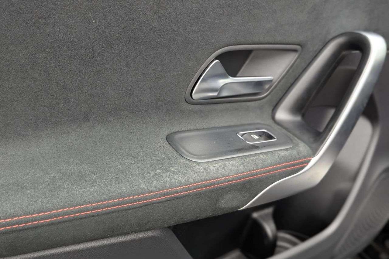 2018 MERCEDES-BENZ A-CLASS 2018 MERCEDES-BENZ A-CLASS