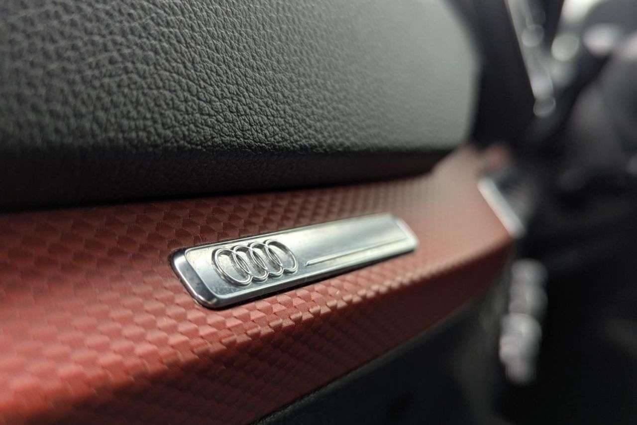 2019 AUDI Q2 2019 AUDI Q2