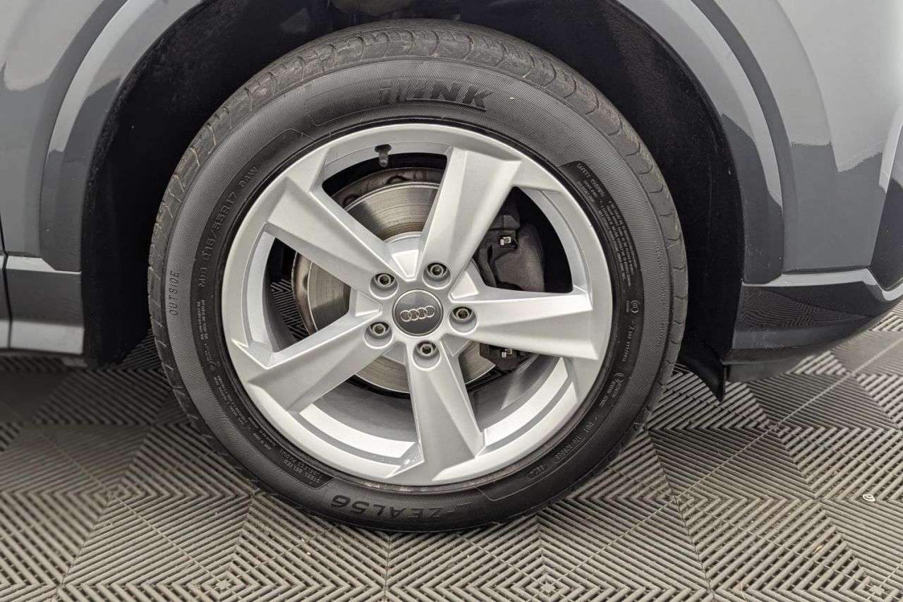 2019 AUDI Q2 2019 AUDI Q2