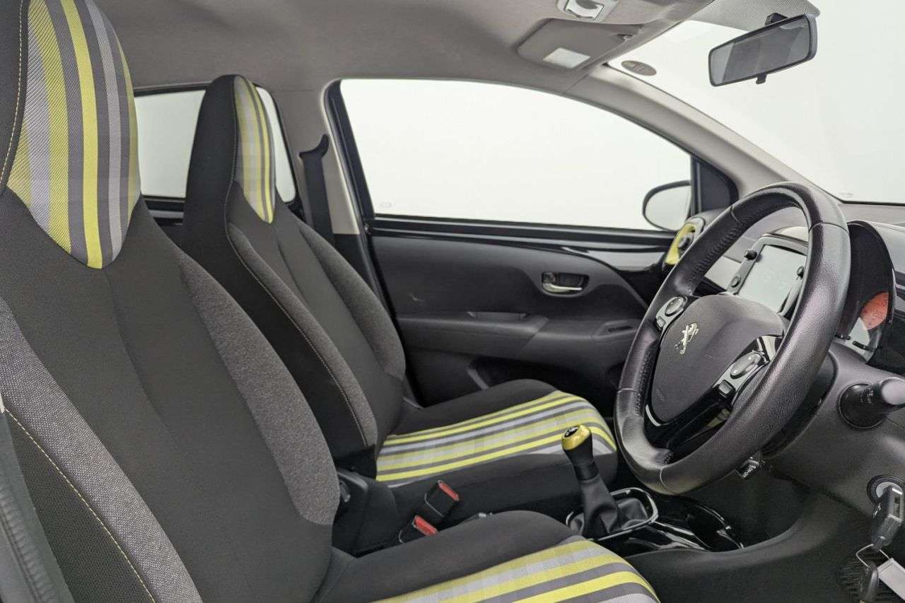 A 2020 PEUGEOT 108 COLLECTION A 2020 PEUGEOT 108 COLLECTION