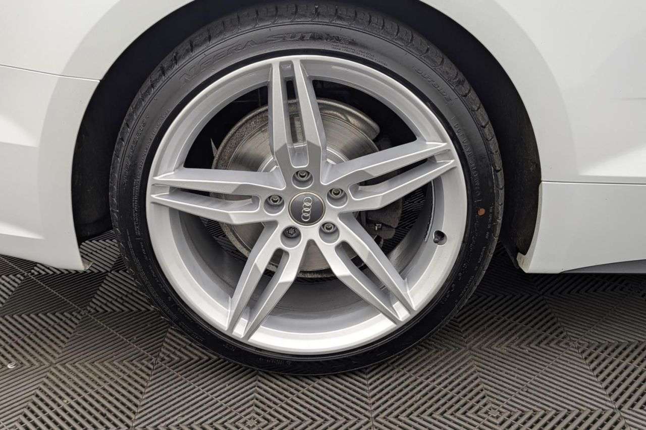 2017 AUDI A5 2017 AUDI A5
