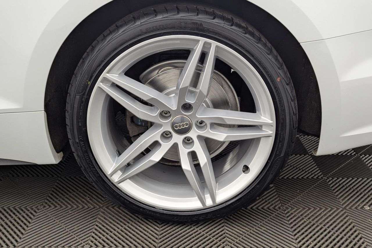 2017 AUDI A5 2017 AUDI A5