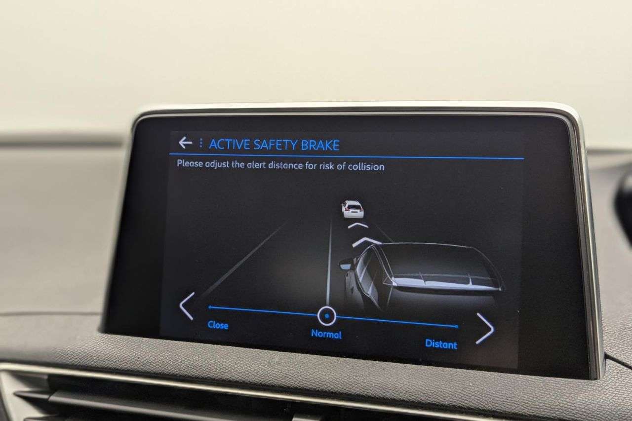 2019 PEUGEOT 3008 2019 PEUGEOT 3008