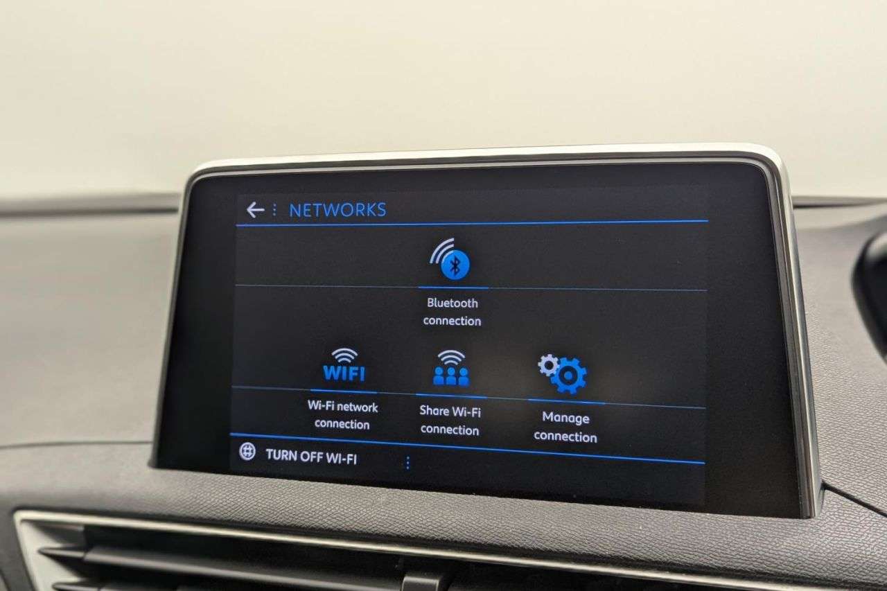 2019 PEUGEOT 3008 2019 PEUGEOT 3008