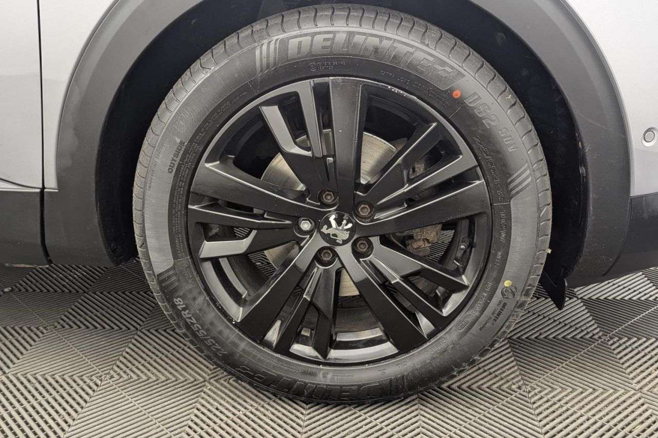 2019 PEUGEOT 3008 2019 PEUGEOT 3008