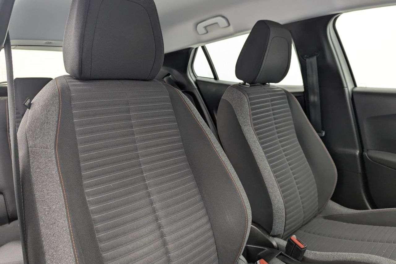 2021 PEUGEOT 2008 2021 PEUGEOT 2008