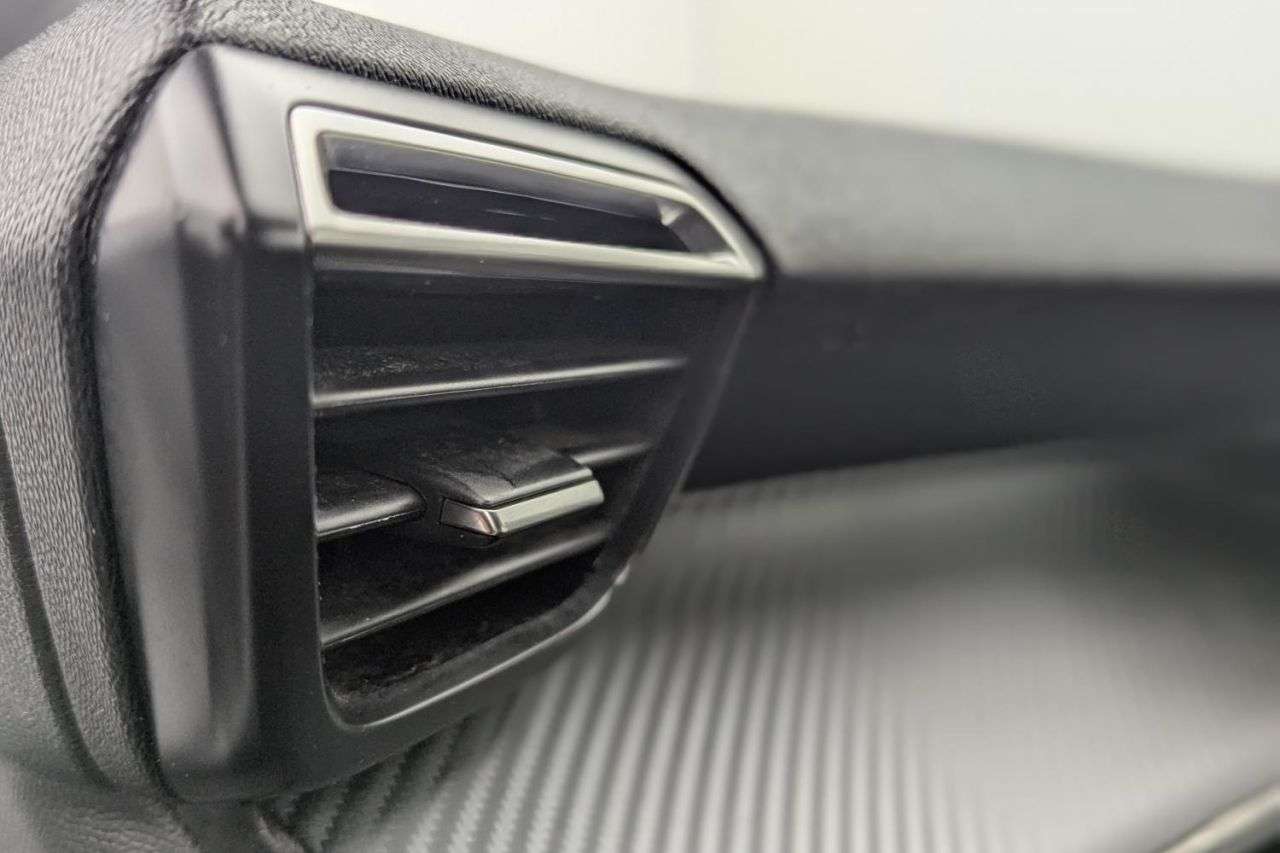 2021 PEUGEOT 2008 2021 PEUGEOT 2008