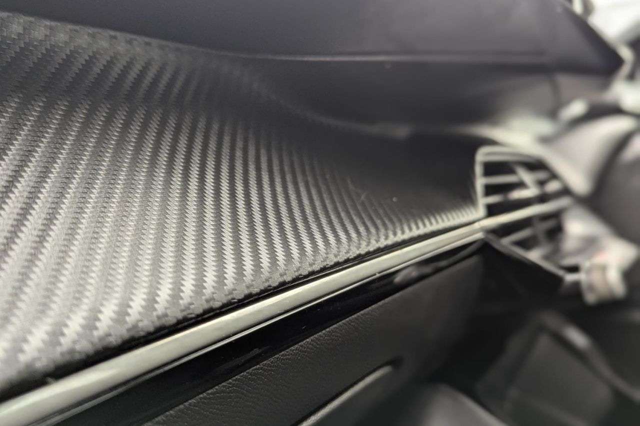 2021 PEUGEOT 2008 2021 PEUGEOT 2008