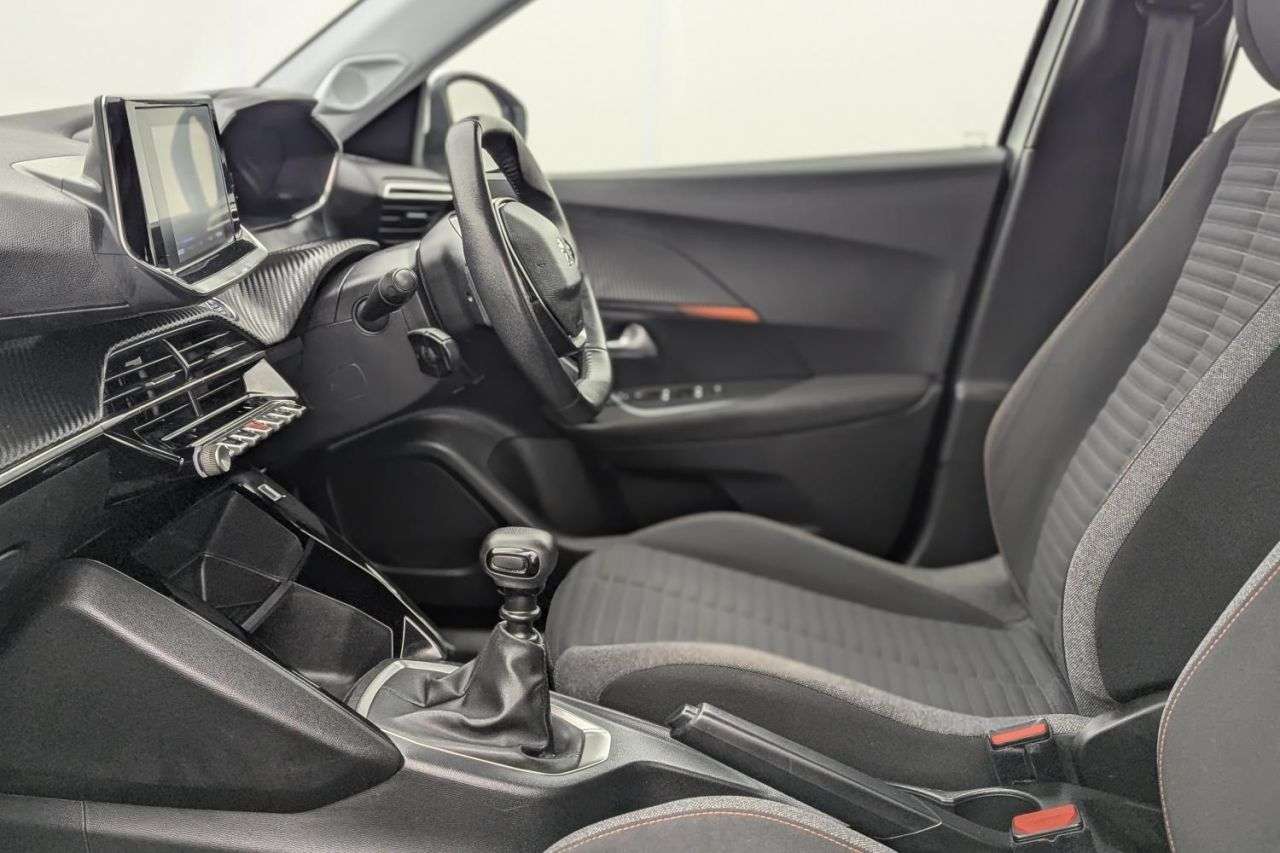 2021 PEUGEOT 2008 2021 PEUGEOT 2008