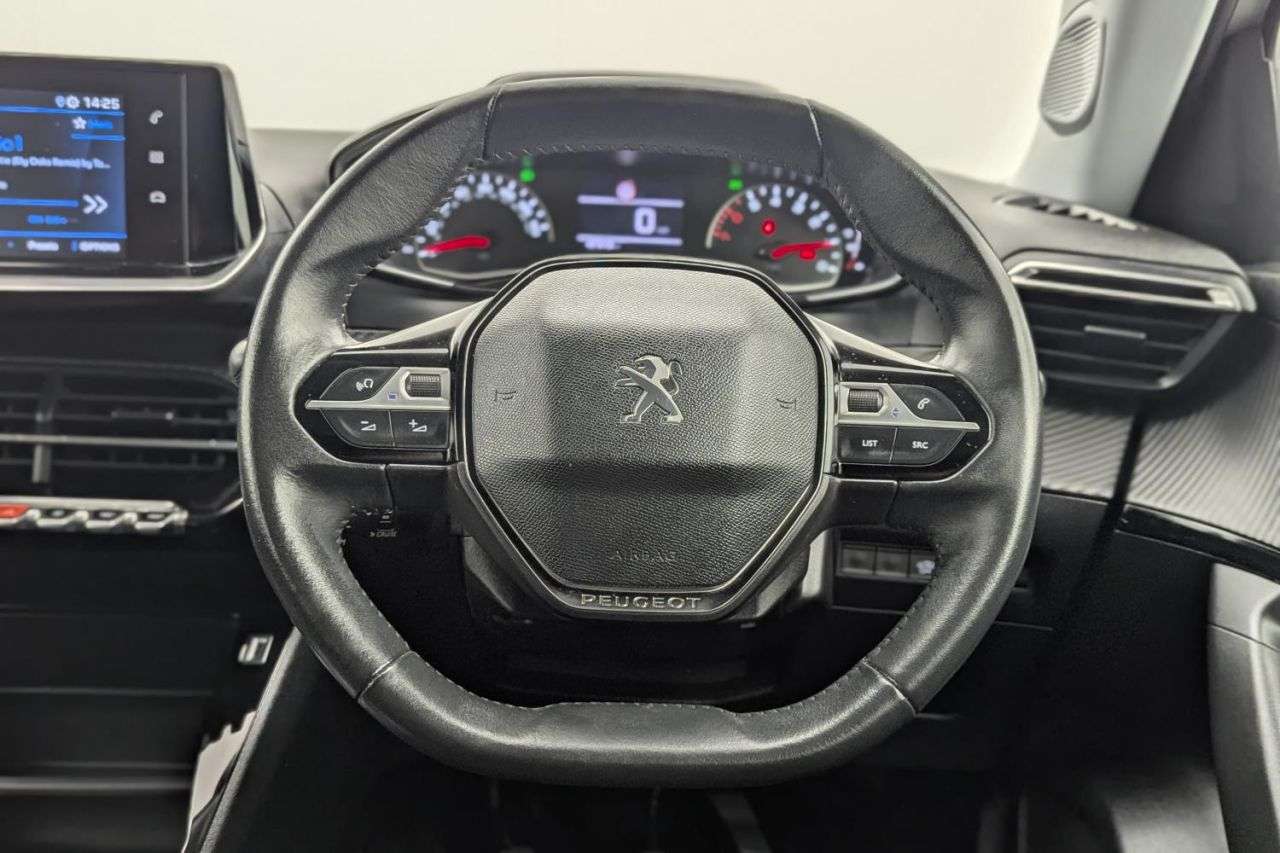 2021 PEUGEOT 2008 2021 PEUGEOT 2008