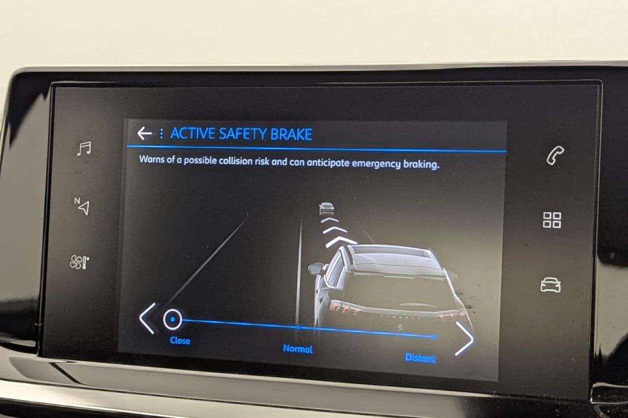 2021 PEUGEOT 2008 2021 PEUGEOT 2008