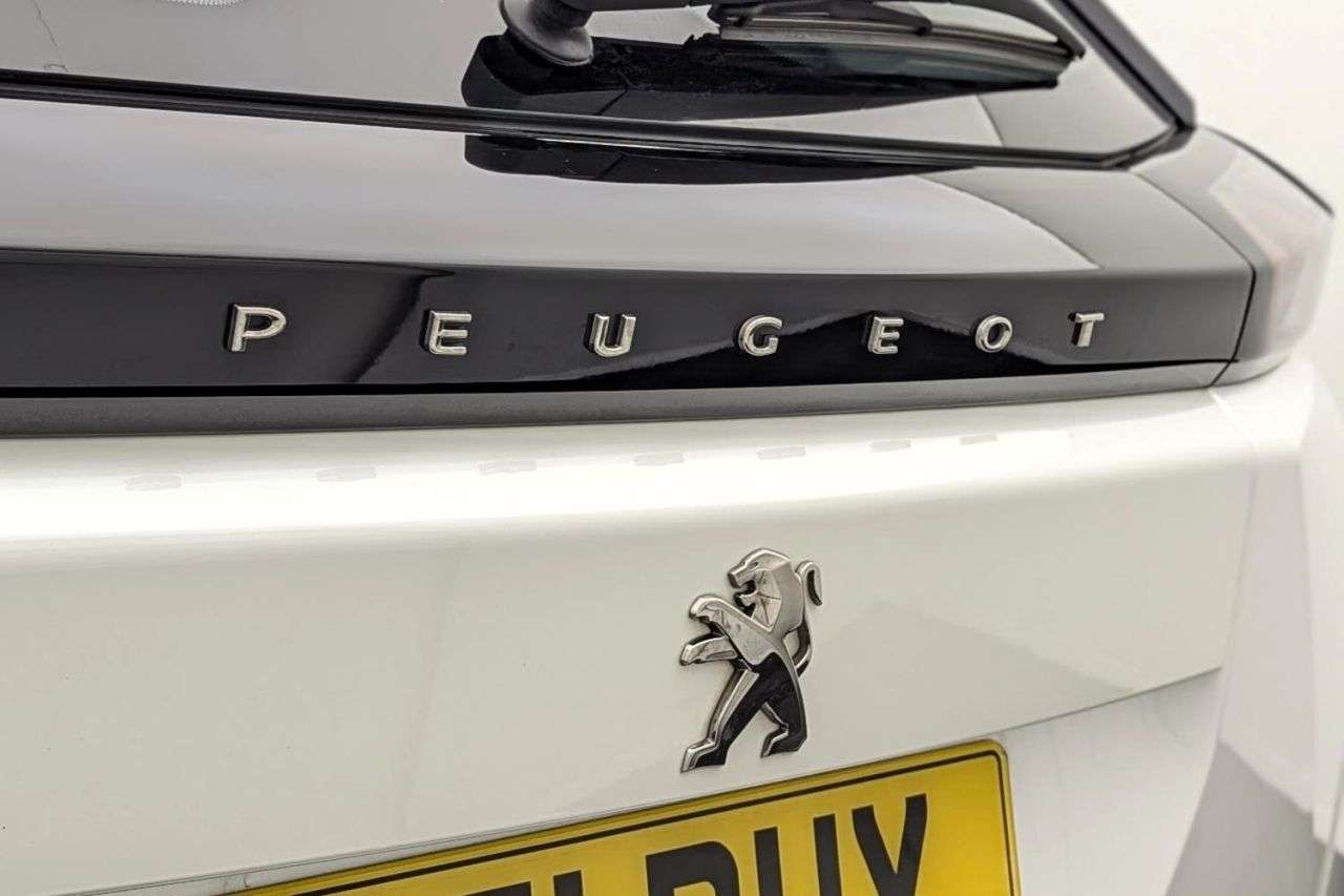 2021 PEUGEOT 2008 2021 PEUGEOT 2008